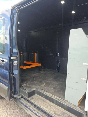 2019 Ford Transit 250 Cargo Van w/RH Sliding Door Medium Roof 147.6" WB - miniatura 14