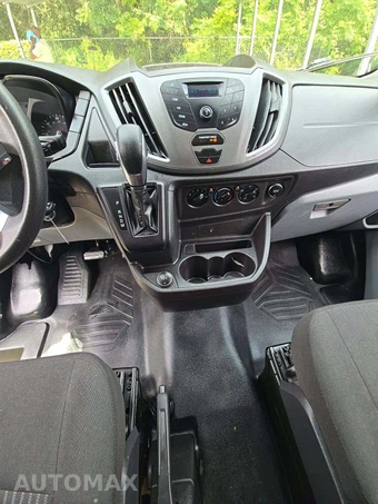 2019 Ford Transit 250 Cargo Van w/RH Swing-Out Doors Low Roof 129.9" WB - miniatura 10