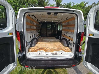 2019 Ford Transit 250 Cargo Van w/RH Swing-Out Doors Low Roof 129.9" WB - miniatura 14
