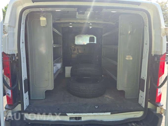 2019 Ford Transit 250 Cargo Van w/RH Swing-Out Doors Low Roof 129.9" WB - miniatura 13