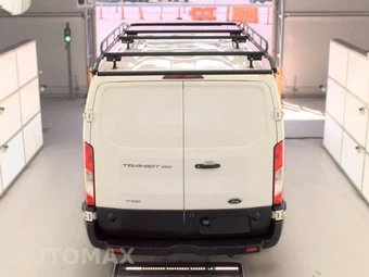 2019 Ford Transit 250 Cargo Van w/RH Swing-Out Doors Low Roof 147.6" WB - miniatura 5