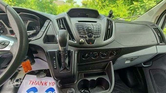 2019 Ford Transit 350 Cutaway 155.7" WB - miniatura 10