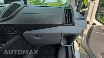 2019 Ford Transit 350 Cutaway 155.7" WB - miniatura 17