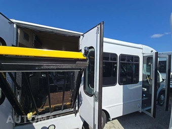 2019 Ford Transit 350 HD Cutaway 10360 GVWR DRW