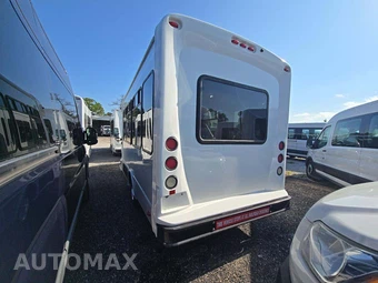 2019 Ford Transit 350 HD Cutaway 10360 GVWR DRW - miniatura 3