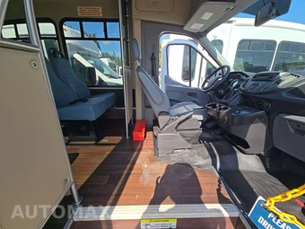 2019 Ford Transit 350 HD Cutaway 10360 GVWR DRW - miniatura 17