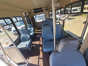 2019 Ford Transit 350 HD Cutaway 10360 GVWR DRW - miniatura 13