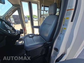 2019 Ford Transit 350 HD Cutaway 10360 GVWR DRW - miniatura 6