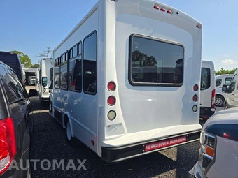 2019 Ford Transit 350 HD Cutaway 10360 GVWR DRW - miniatura 3