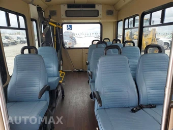 2019 Ford Transit 350 HD Cutaway 10360 GVWR DRW - miniatura 5