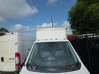 2019 Ford Transit 350 HD Cutaway 9950 GVWR DRW - miniatura 12