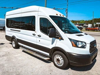 2019 Ford Transit 350 HD Passenger Van XL DRW High Roof 147.6" WB - miniatura 5