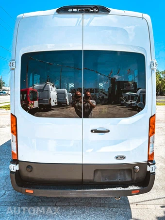 2019 Ford Transit 350 HD Passenger Van XL DRW High Roof 147.6" WB - miniatura 8