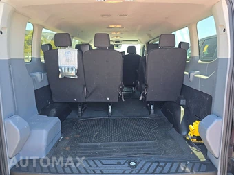 2019 Ford Transit 350 Passenger Van XLT w/RH Sliding Door Low Roof 147.6" WB - miniatura 17