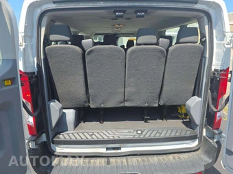 2019 Ford Transit 350 Passenger Van XLT w/RH Swing-Out Doors Low Roof 147.6" WB - miniatura 14