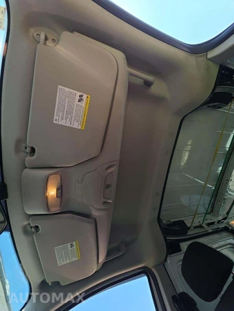 2019 Ford Transit Connect Cargo Van XL w/Rear Swing-Out Doors 120.6" WB - miniatura 11