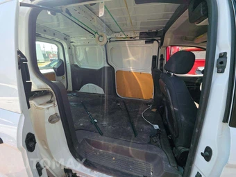 2019 Ford Transit Connect Cargo Van XL w/Rear Swing-Out Doors 120.6" WB - miniatura 16