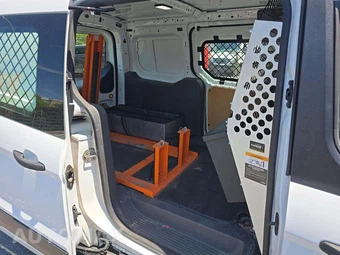 2019 Ford Transit Connect Cargo Van XL w/Rear Swing-Out Doors 120.6" WB - miniatura 16