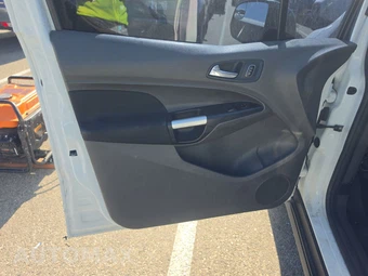 2019 Ford Transit Connect Cargo Van XLT w/Rear Swing-Out Doors 120.6" WB - miniatura 9