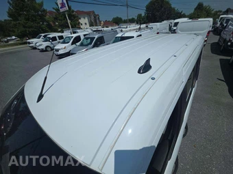 2019 Ford Transit Connect Passenger Wagon XL Minivan w/Rear Swing-Out Doors 120.6" WB - miniatura 12