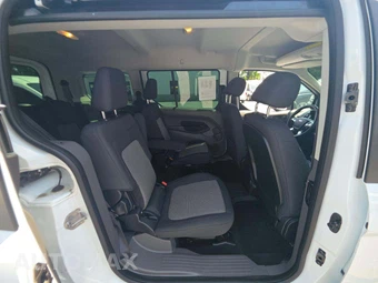 2019 Ford Transit Connect Passenger Wagon XL Minivan w/Rear Swing-Out Doors 120.6" WB - miniatura 17