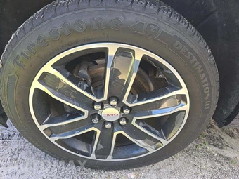 2019 GMC Acadia Denali 5SA - miniatura 24
