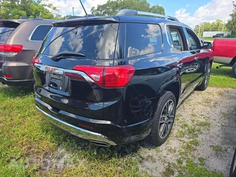 2019 GMC Acadia Denali 5SA - miniatura 3