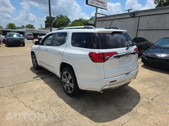 2019 GMC Acadia Denali 5SA - miniatura 2