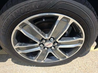 2019 GMC Acadia Denali 5SA - miniatura 25