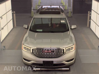 2019 GMC Acadia Denali 5SA – miniatura 2
