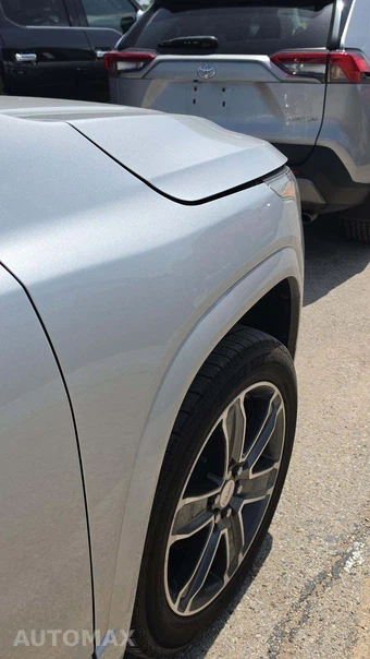 2019 GMC Acadia Denali 5SA – miniatura 28