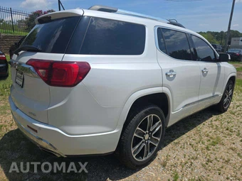 2019 GMC Acadia Denali 5SA – miniatura 3
