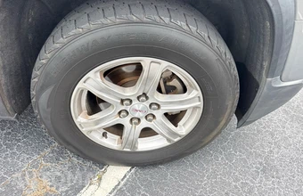 2019 GMC Acadia SLE-1 3SA - miniatura 30