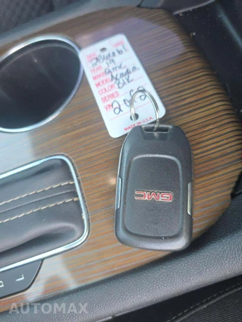 2019 GMC Acadia SLE-1 3SA – miniatura 5