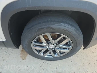 2019 GMC Acadia SLT-1 4SA – miniatura 9