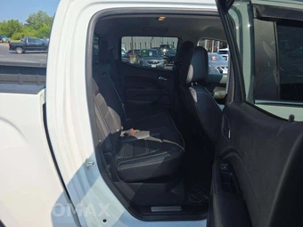 2019 GMC Canyon Denali Crew Cab Medium Bed 4SD - miniatura 13