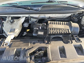 2019 GMC Savana 2500 Cargo Van 1WT 135.0" WB - miniatura 15