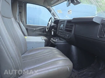 2019 GMC Savana 3500 Cargo Van 1WT 155.0" WB - miniatura 8