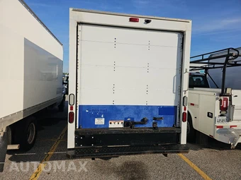 2019 GMC Savana 3500 Cutaway 1WT – miniatura 5