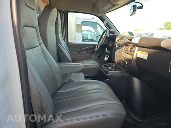 2019 GMC Savana 3500 Cutaway 1WT – miniatura 8
