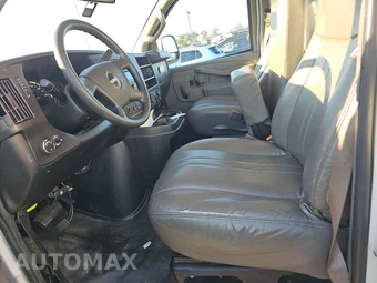 2019 GMC Savana 3500 Cutaway 1WT – miniatura 7
