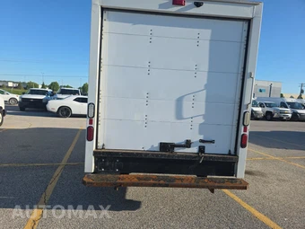 2019 GMC Savana 3500 Cutaway 1WT - miniatura 5