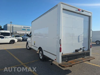 2019 GMC Savana 3500 Cutaway 1WT - miniatura 6