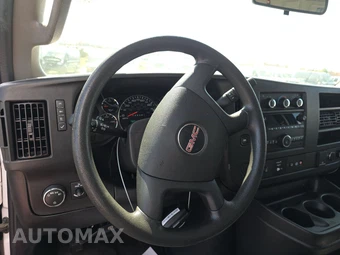 2019 GMC Savana 3500 Cutaway 1WT – miniatura 10
