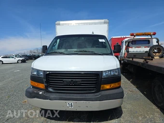 2019 GMC Savana 3500 Cutaway 1WT – miniatura 2
