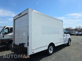 2019 GMC Savana 3500 Cutaway 1WT – miniatura 4
