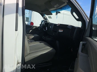 2019 GMC Savana 3500 Cutaway 1WT – miniatura 8