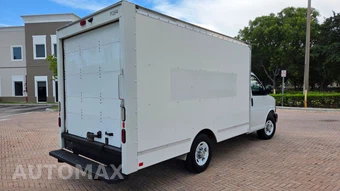 2019 GMC Savana 3500 Cutaway 1WT - miniatura 4
