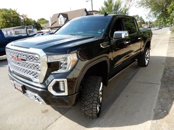 2019 GMC Sierra 1500 Denali Crew Cab Short Bed - miniatura 8