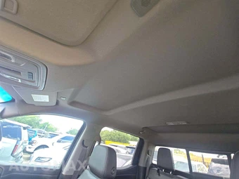 2019 GMC Sierra 1500 SLT Crew Cab Short Bed 4SA - miniatura 11